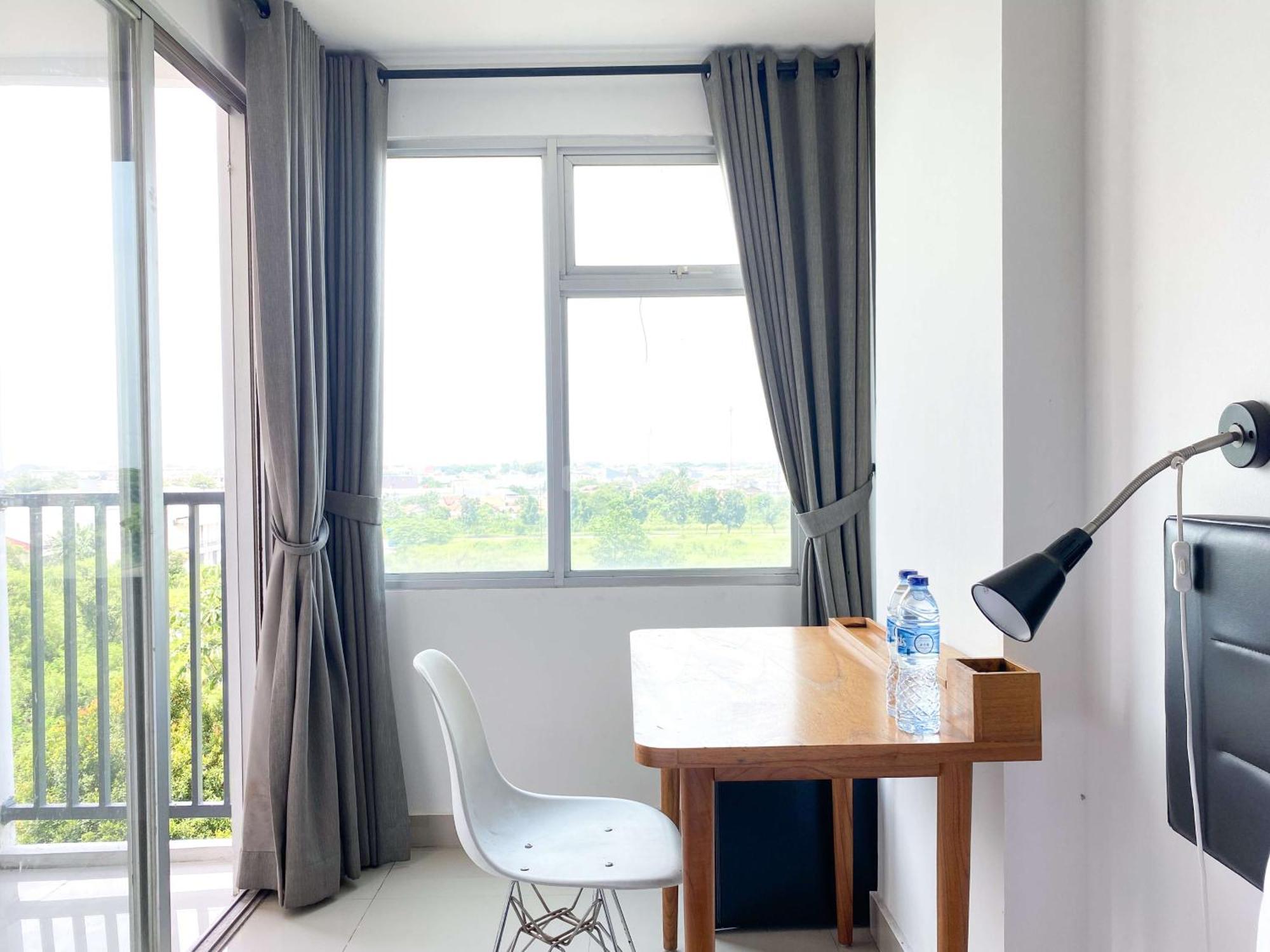 Enjoy Living Studio At Enviro Apartment By Travelio Cikarang Exterior photo